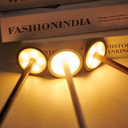 Amor Bordlampe Nordic